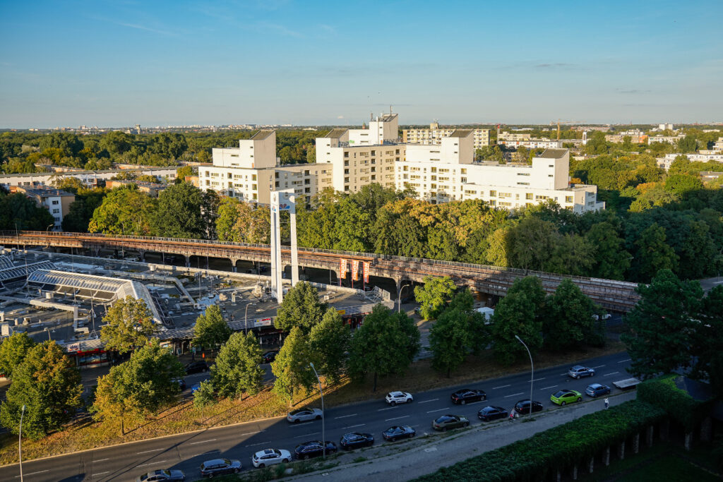 Blick auf das historische Viadukt. (Foto: SenMVKU/Vorwerk)