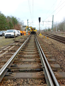 Letzte Prüfungen vor Inbetriebnahme am Kehrgleis am Bahnhof Königs Wusterhausen, Foto: DB Netz AG