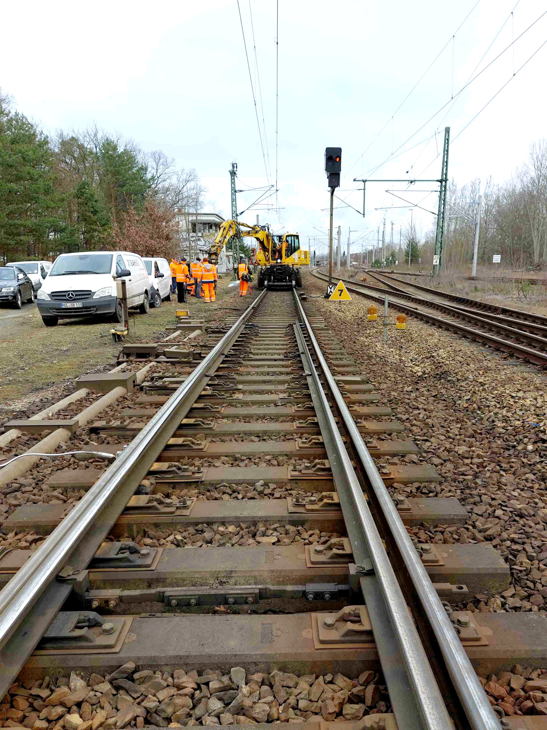 Letzte Prüfungen vor Inbetriebnahme am Kehrgleis am Bahnhof Königs Wusterhausen, Foto: DB Netz AG