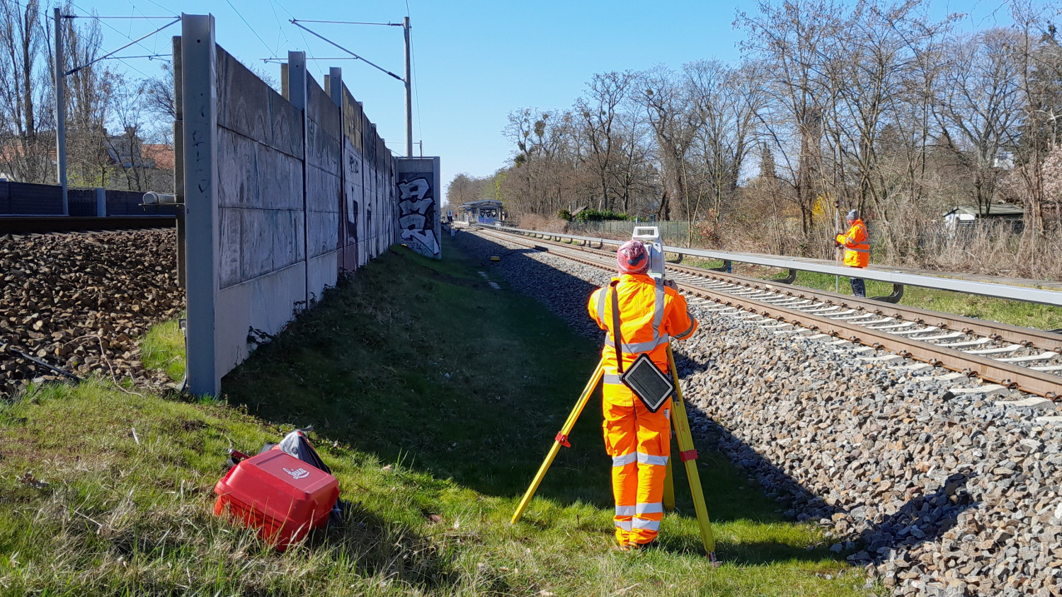 Vermessungen auf der Ausbaustrecke S25 Süd, Foto DB Netz AG