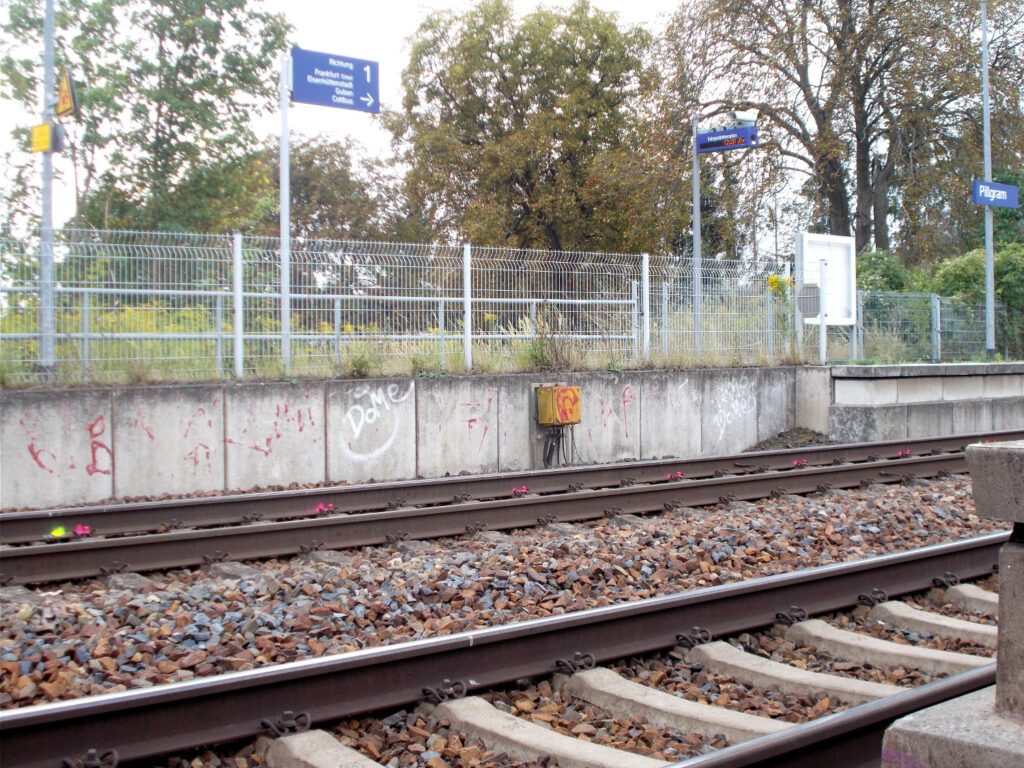 Bahnhof Pillgram Bahnsteig 1 vor der Bahnsteigverlängerung, Foto: DB Station&Service